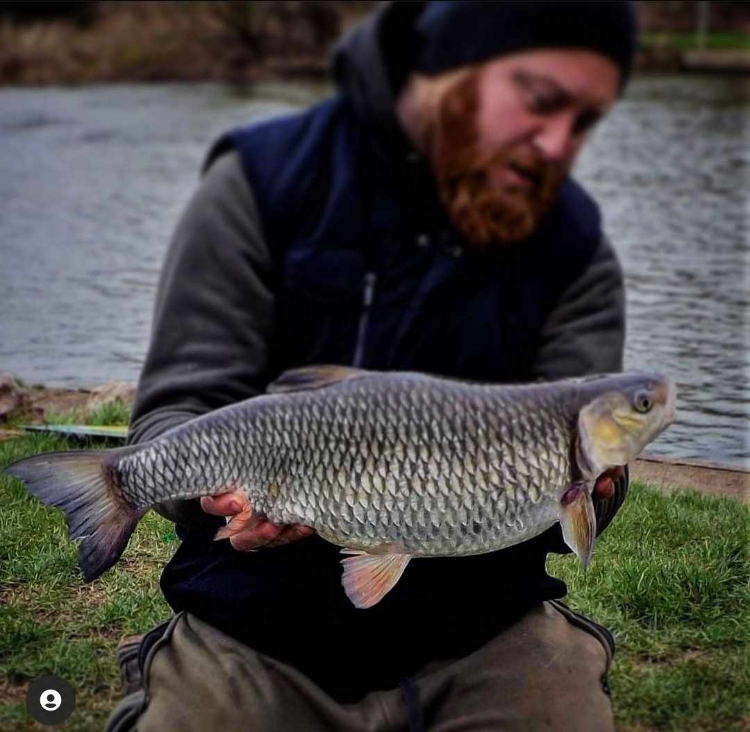 Matt Peplow holding a Beautiful 6lb 9oz Chub Fishing Catch